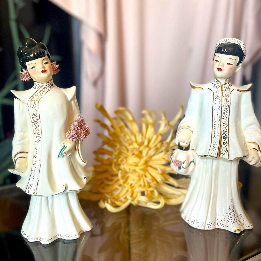 ♥️ Vintage Mid Century Florence Ceramics California Figurine Couple 8”T 3”W
